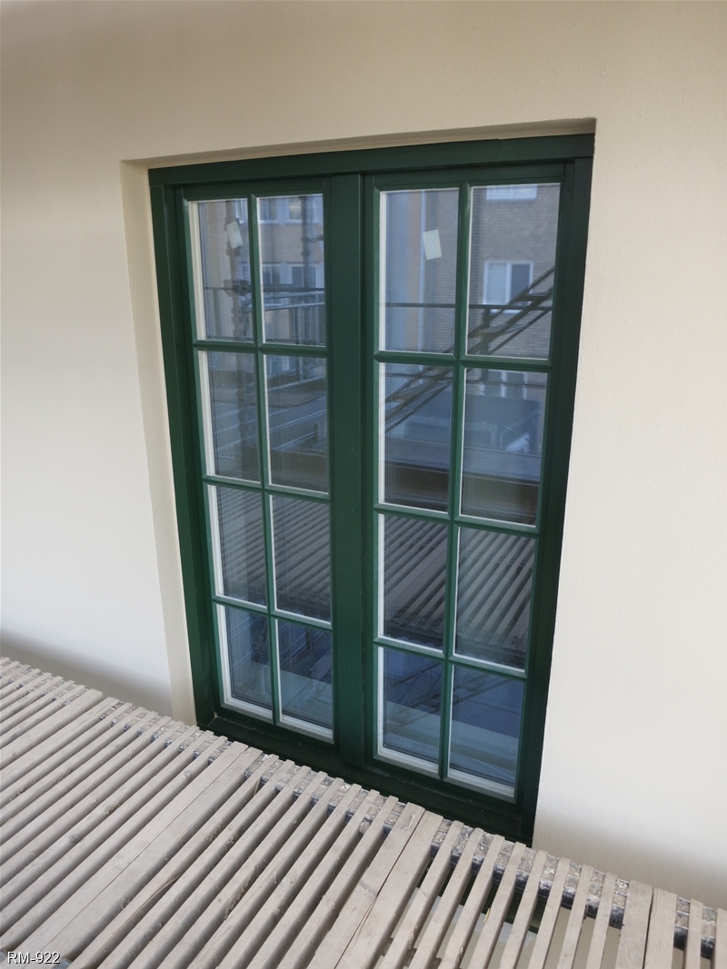 Fönster inputsat i fasad