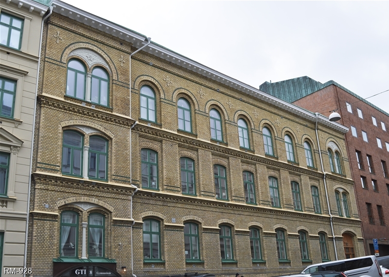 RM fönster till Karl gustavsgatan Göteborg